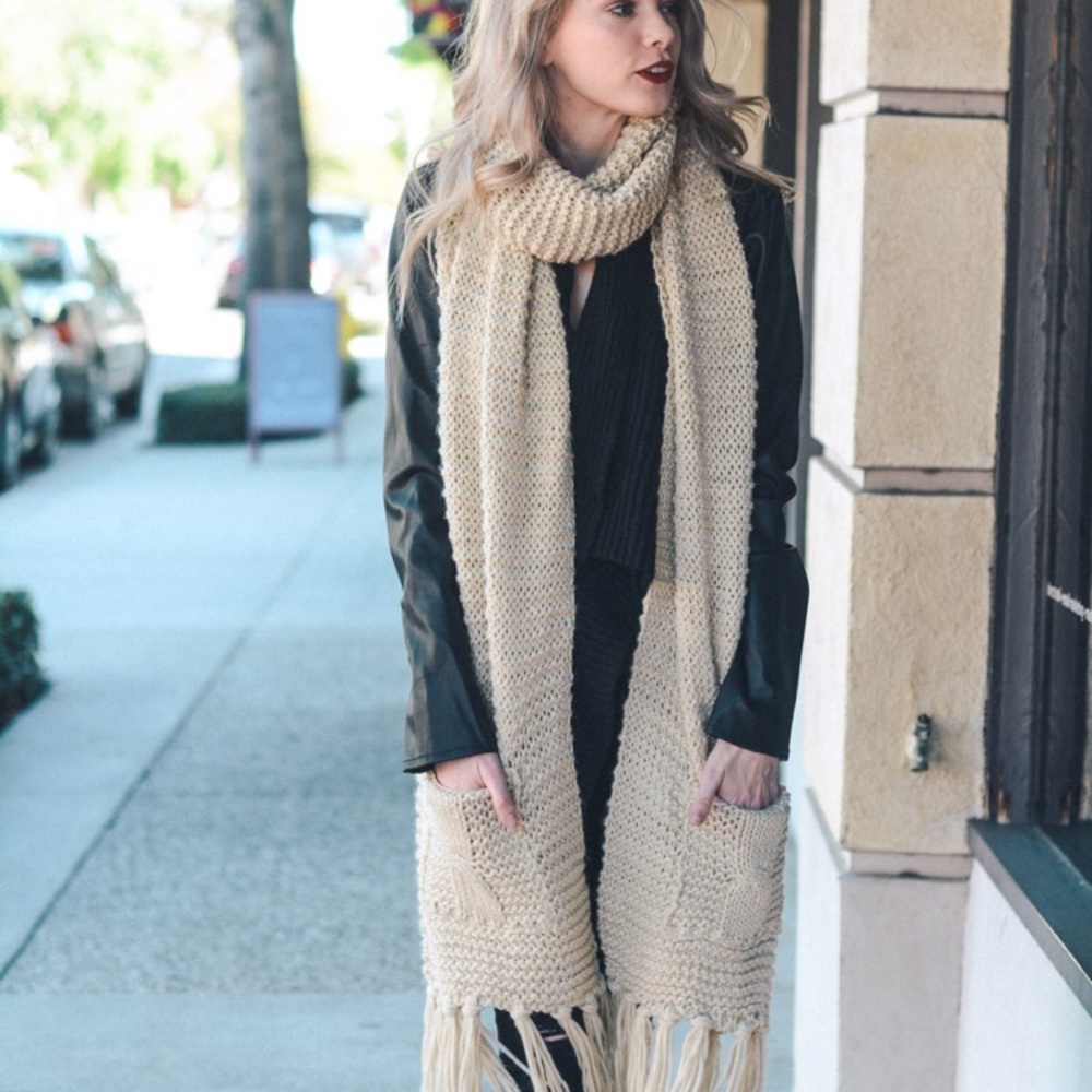 CLEARANCE‼️JUST IN Chunky Oversized Pocket - Scarf - Picture 3 of 5
